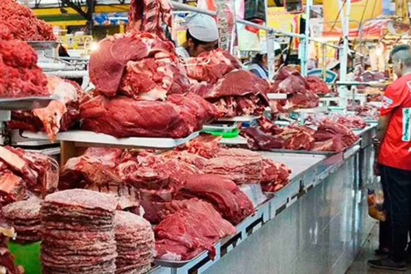 CARNICEROS INSISTEN EN SUBIR PRECIOS, EL GOBIERNO SALDRÁ A VENDER EL PRODUCTO DIRECTAMENTE