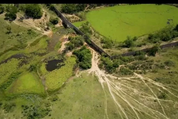 DESCARTAN HABER ENTREGADO LICENCIA AMBIENTAL EN LA ZONA LOMAS DE ARENA