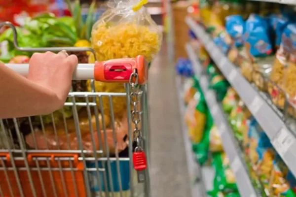 PARAGUAY: COMERCIANTES REALIZAN DESCUENTOS EN PRODUCTOS DE LA CANASTA BÁSICA