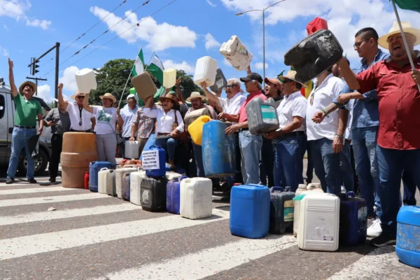 Sigue faltando carburantes para la campaña agrícola de verano