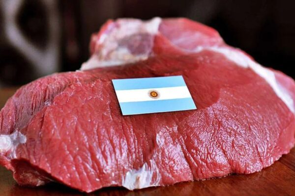 Bajan un 24 % las exportaciones de carne de vacuno argentinas en el primer cuatrimestre del año