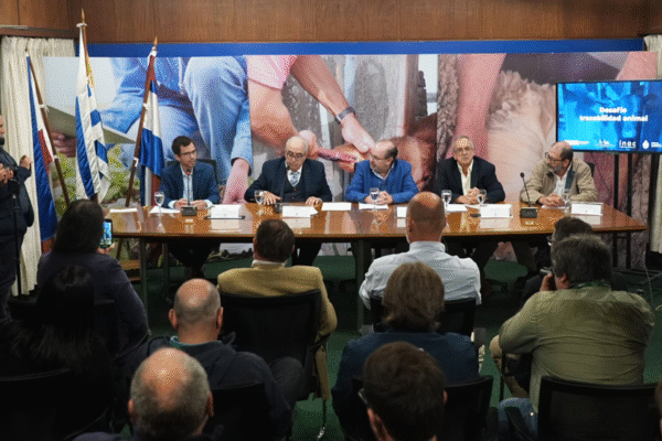 Uruguay impulsa el desarrollo de proyectos innovadores que ofrezcan soluciones tecnológicas en la trazabilidad del ganado