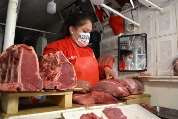 Gobierno afirma que el precio de la carne Bajó; pero la realidad muestra lo contrario